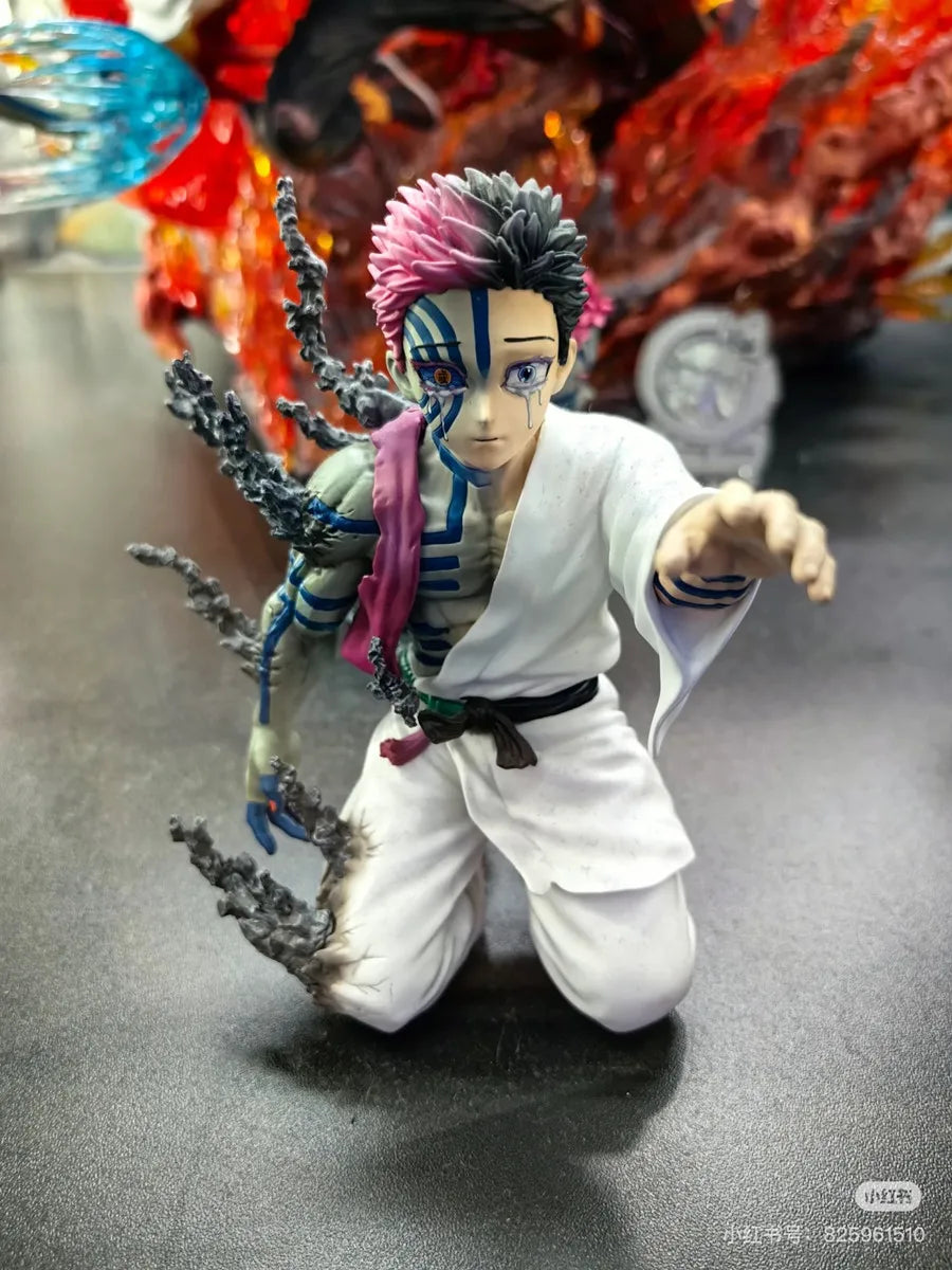 Demon Slayer - Akaza Hakuji Figure (13cm)